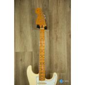 Fender Jimi Hendrix Stratocaster Signature Olympic White maple