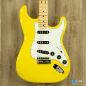 Made in Japan Limited International Color Stratocaster®, Maple Fingerboard, Monaco Yellow