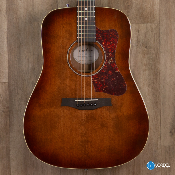 Godin Century Mahogany Cognac Rustic  EQ + Housse