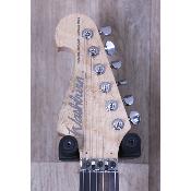 --- DISCONTINUE ---Washburn signature Nuno Bettencourt N4 Authentic