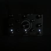 --- DISCONTINUE ---Pédale d'effet Collision devices Black Hole Symmetry
