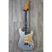 Guitare électrique Fender Deluxe american Ultra strat eby Qks
