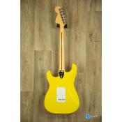 Made in Japan Limited International Color Stratocaster®, Maple Fingerboard, Monaco Yellow