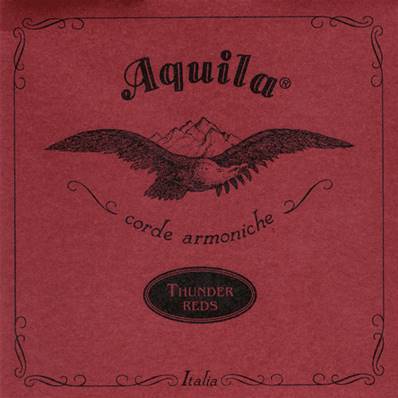 Aquila 68U - jeu ukulele basse gdae