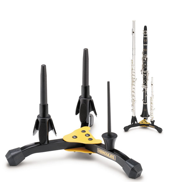 --- DISCONTINUE ---Hercules DS543BB - Support compact triple pour une flûte, une clarinette et un piccolo