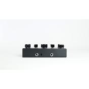 --- DISCONTINUE ---Pédale d'effet Collision devices Black Hole Symmetry
