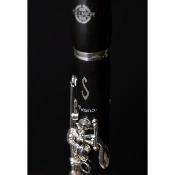 Selmer PRESENCE Evolution 17/6 - Clarinette Sib avec étui et bec complet