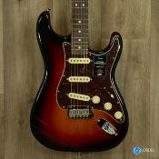 Fender American Professional II Stratocaster, Rosewood Fingerboard, 3-Color Sunburst