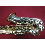 Saxophone alto Yamaha YAS32 avec étui - OCCASION en très bon état